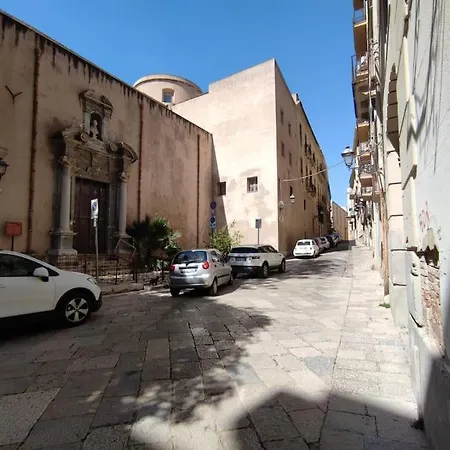 A Casuzza Sapurita Pensión Trapani